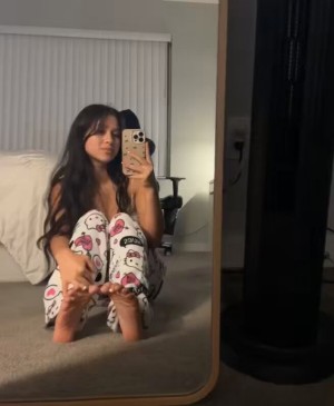 maneaterjade Photo #15