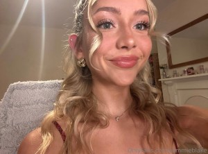 sammieblake Photo #4