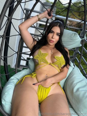 Sara Gonzales Photo #35