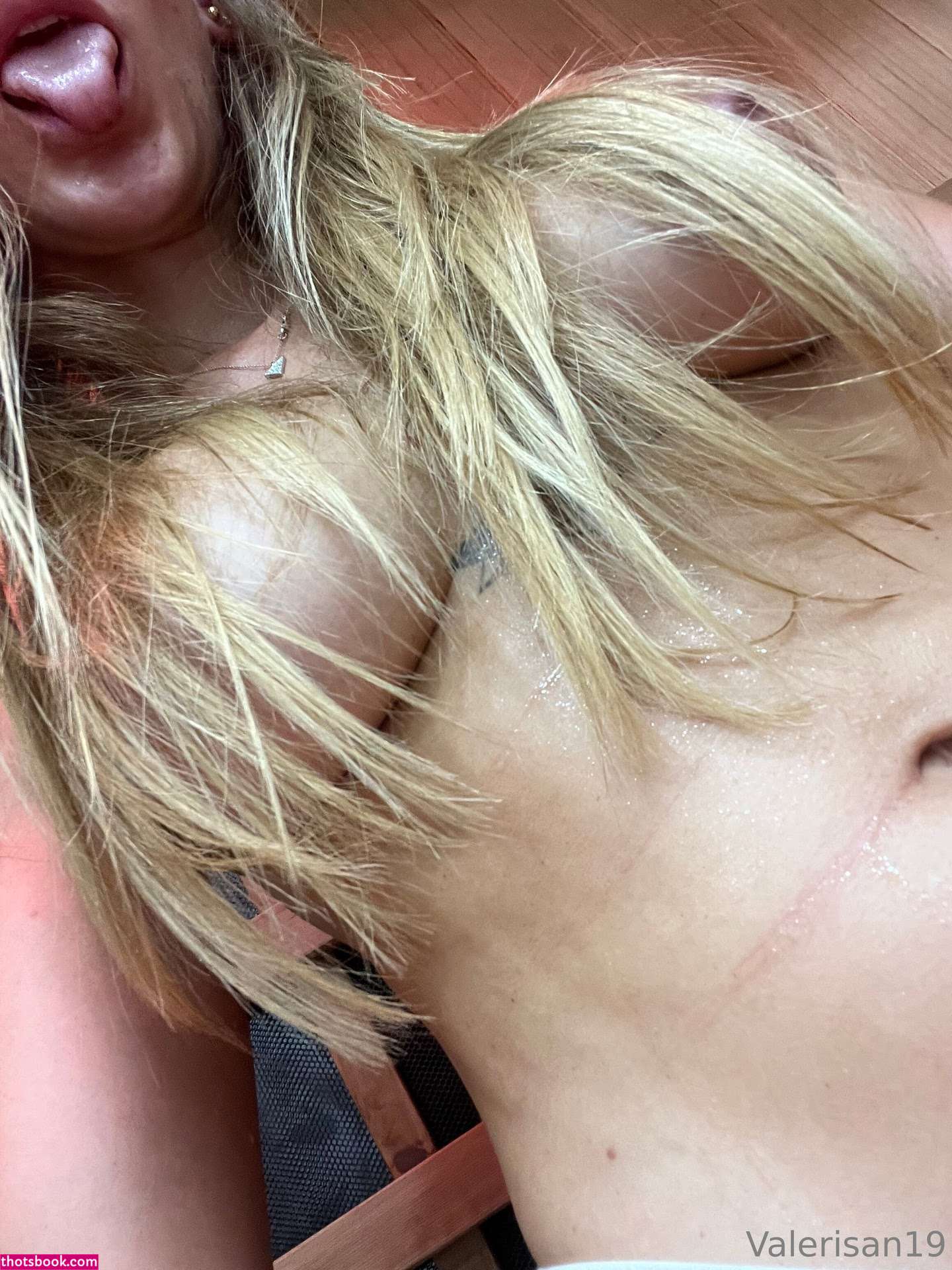 Valeria Santander Photo #2