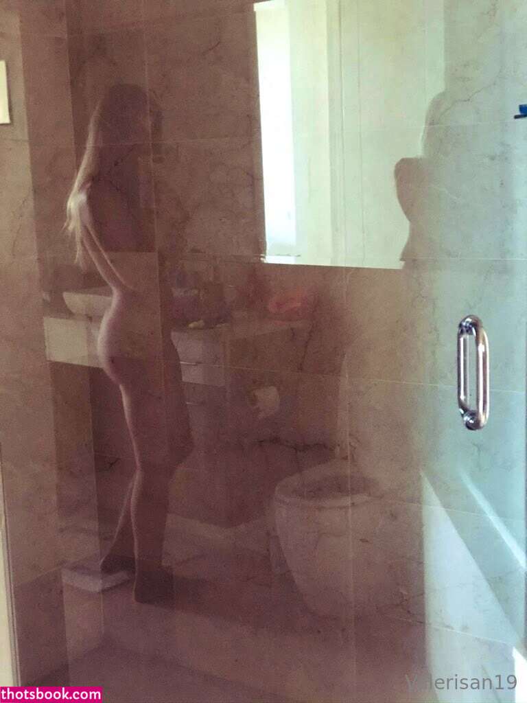 Valeria Santander Photo #33