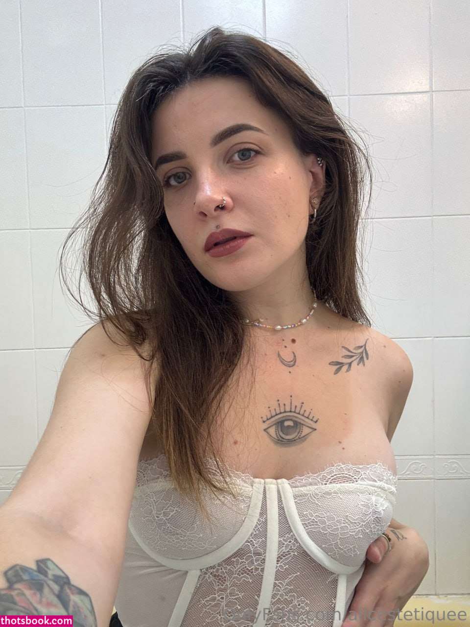 alicestetiquee Photo #14