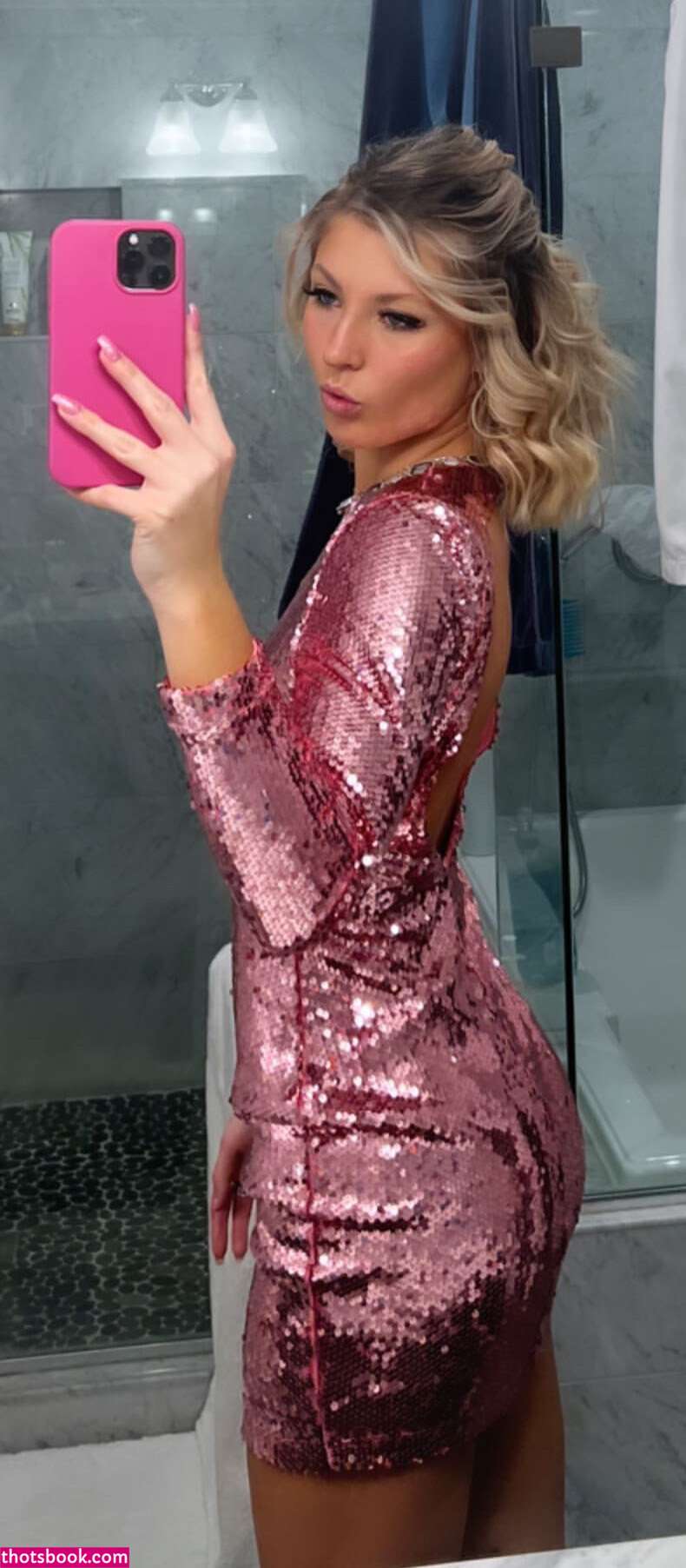 Erin Naylor Photo #22