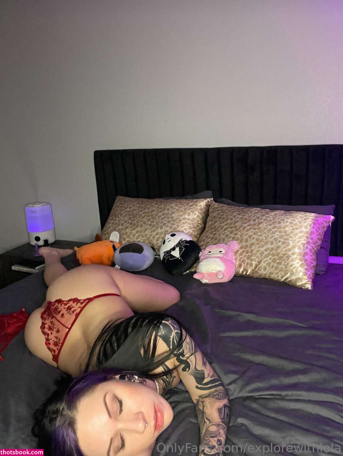 Explorewithlola Photo #1