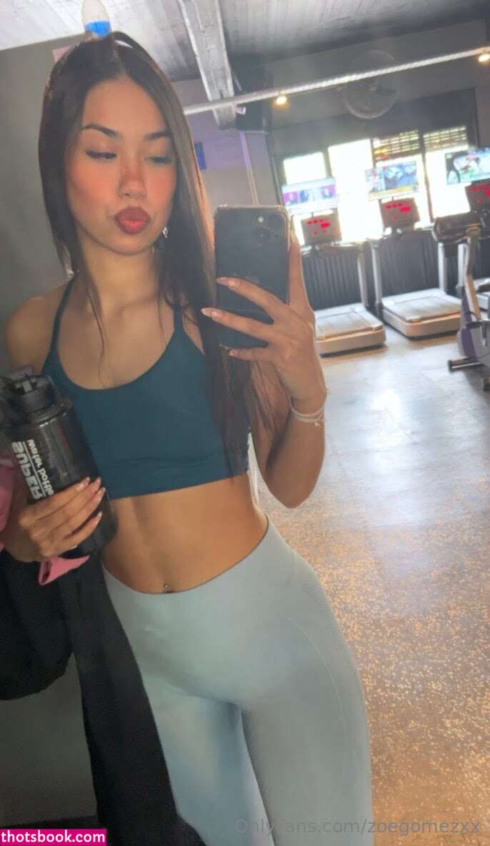 zoegomezxx Photo #14