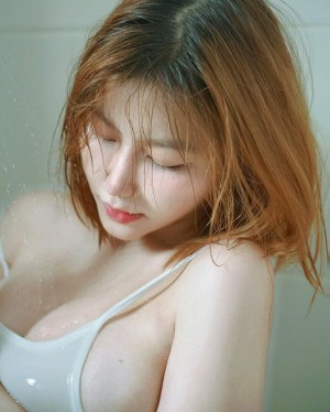 Manatsanan Kompan Photo #30