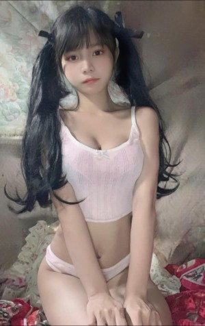 Shayri May Photo #26