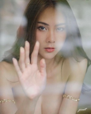 Soraya Upaiprom Photo #2