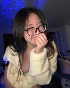 Thanyanan Bow Photo #21