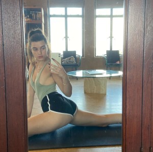 Whoissheiloveher Photo #19