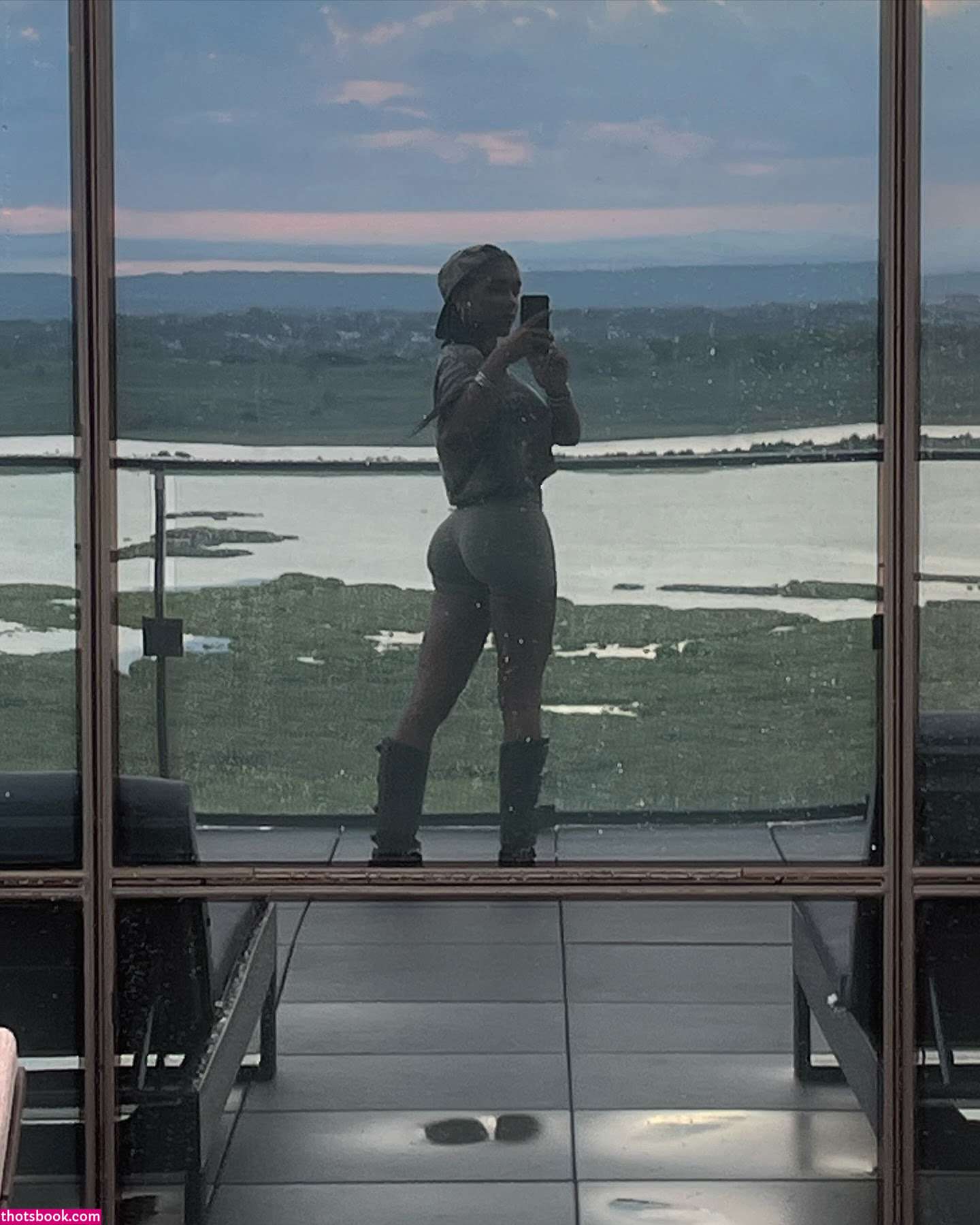 ashabivinss Photo #18