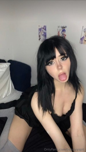 Bunnyyspit Photo #16