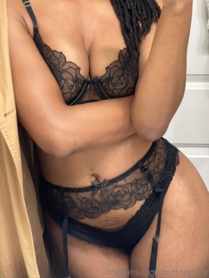 Courtney Randolph Photo #25