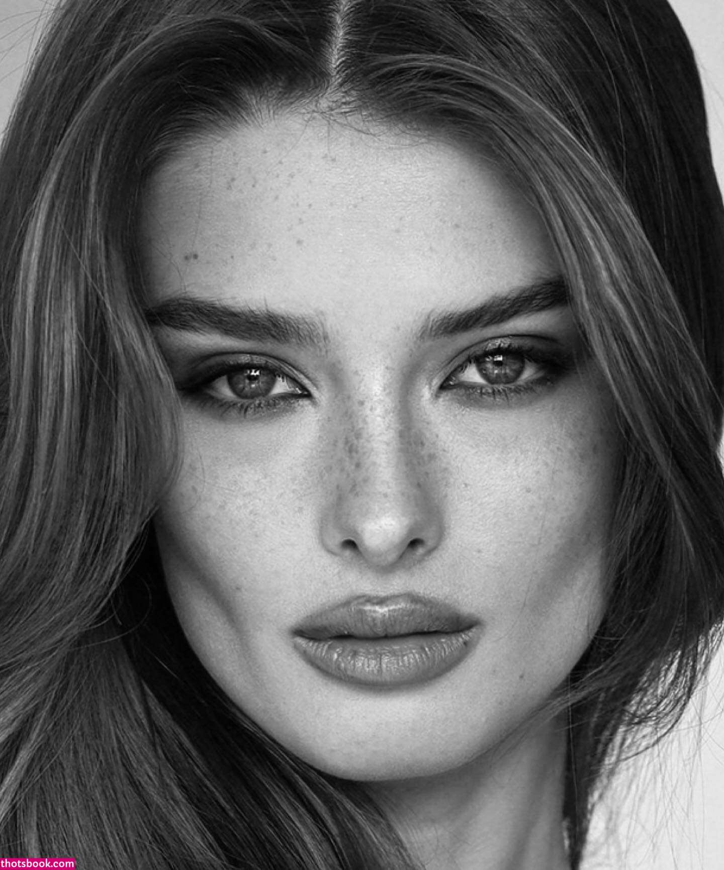 Eden Polani Photo #11