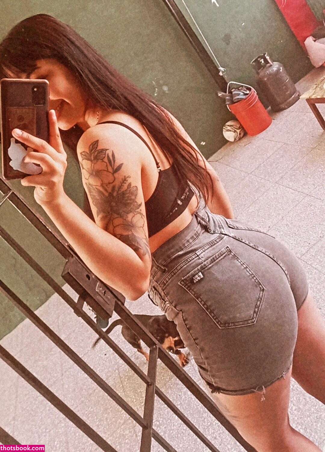 Geminianaa00 Photo #3