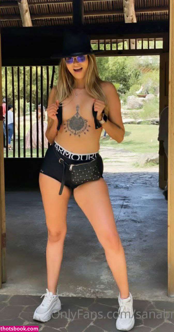 Mary Sanabria Photo #33