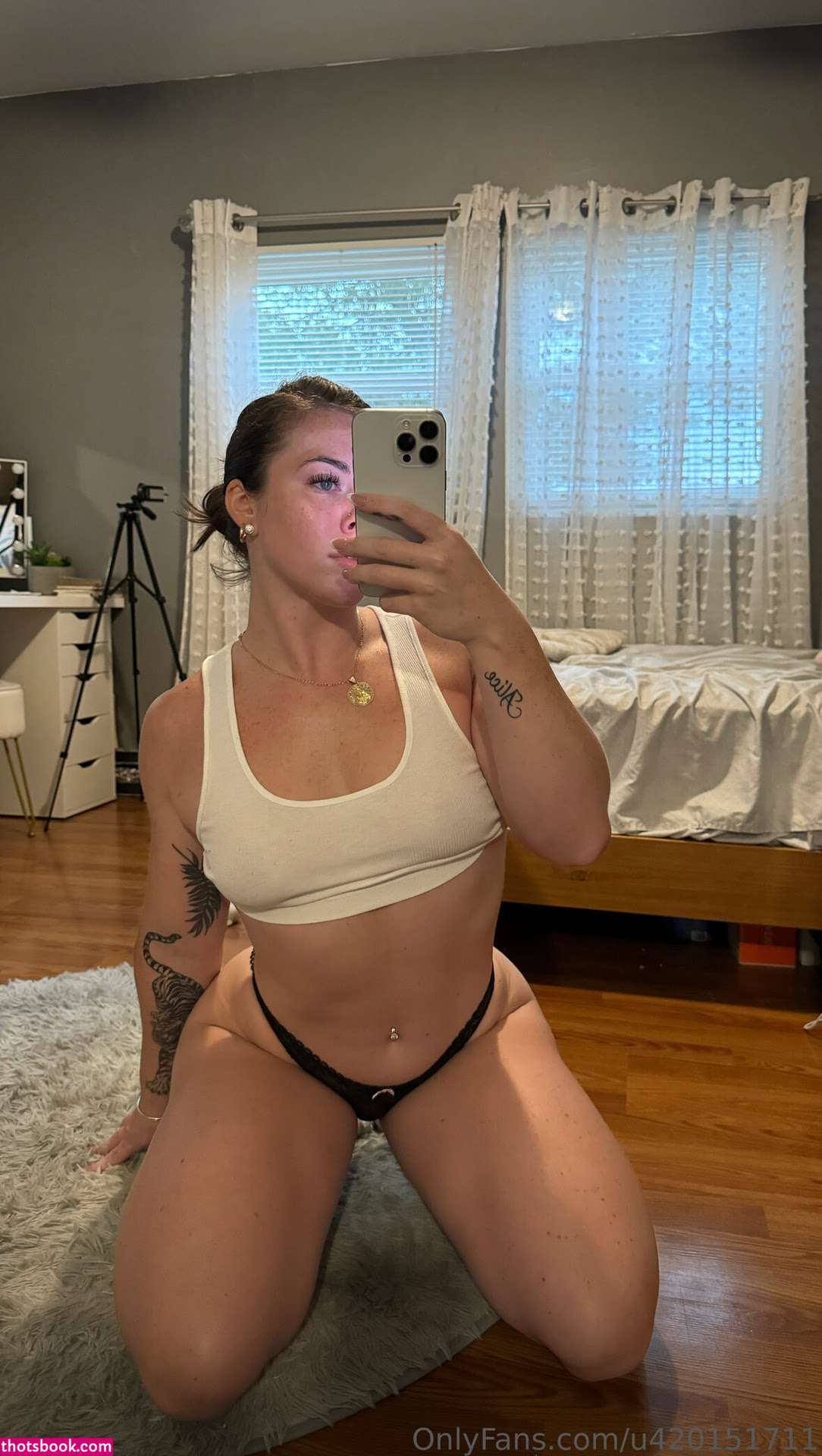 nicolecarluccii Photo #20