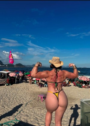 nicolecarluccii Photo #26