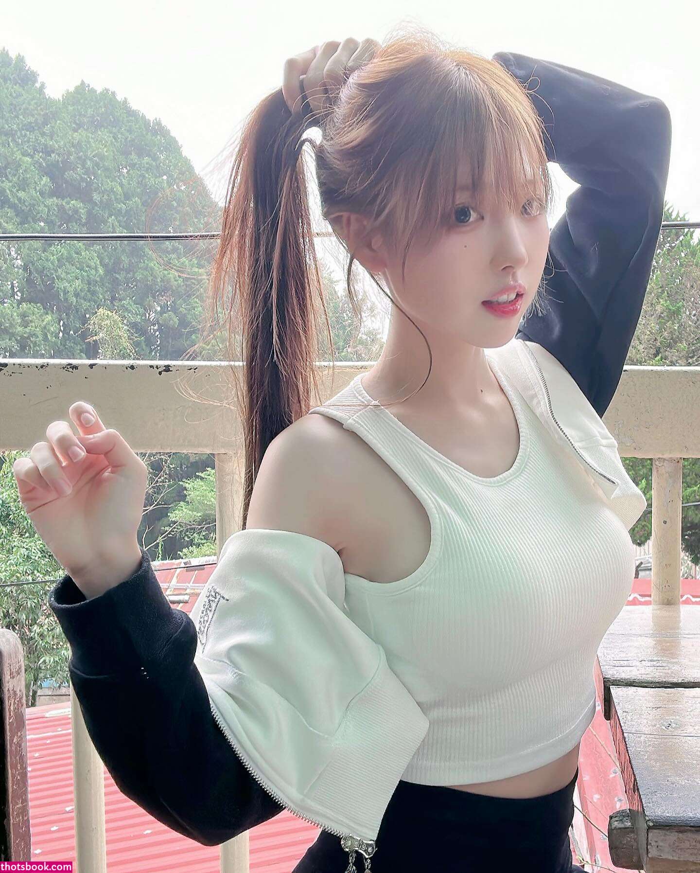 rabbiilovey Photo #18