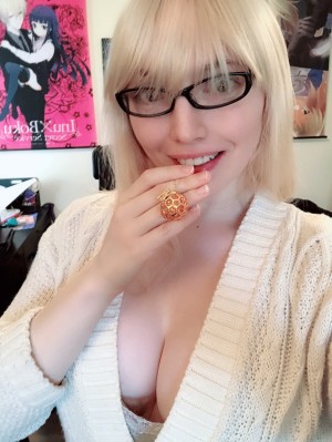 Sophicsheep Photo #2