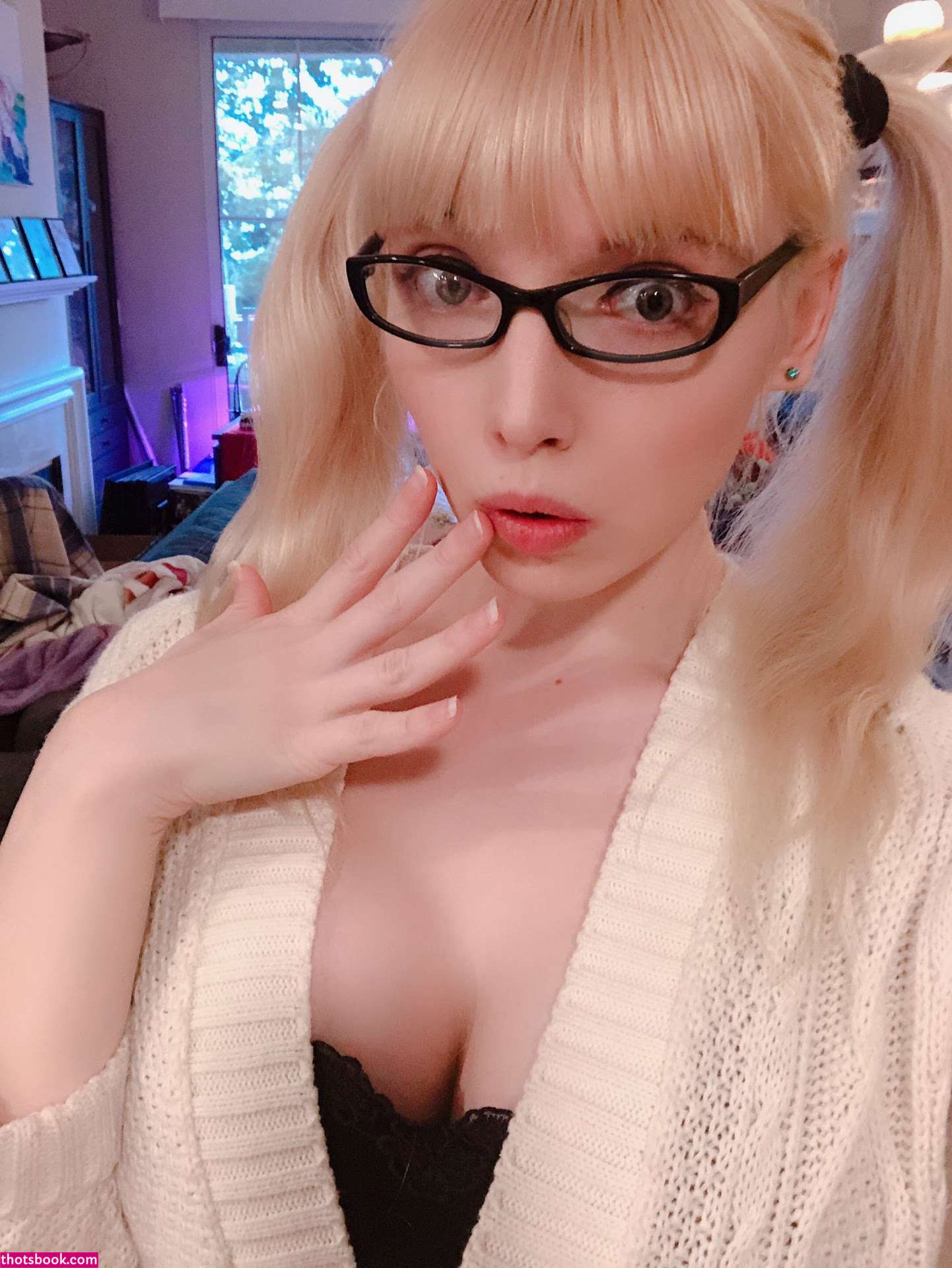 Sophicsheep Photo #7