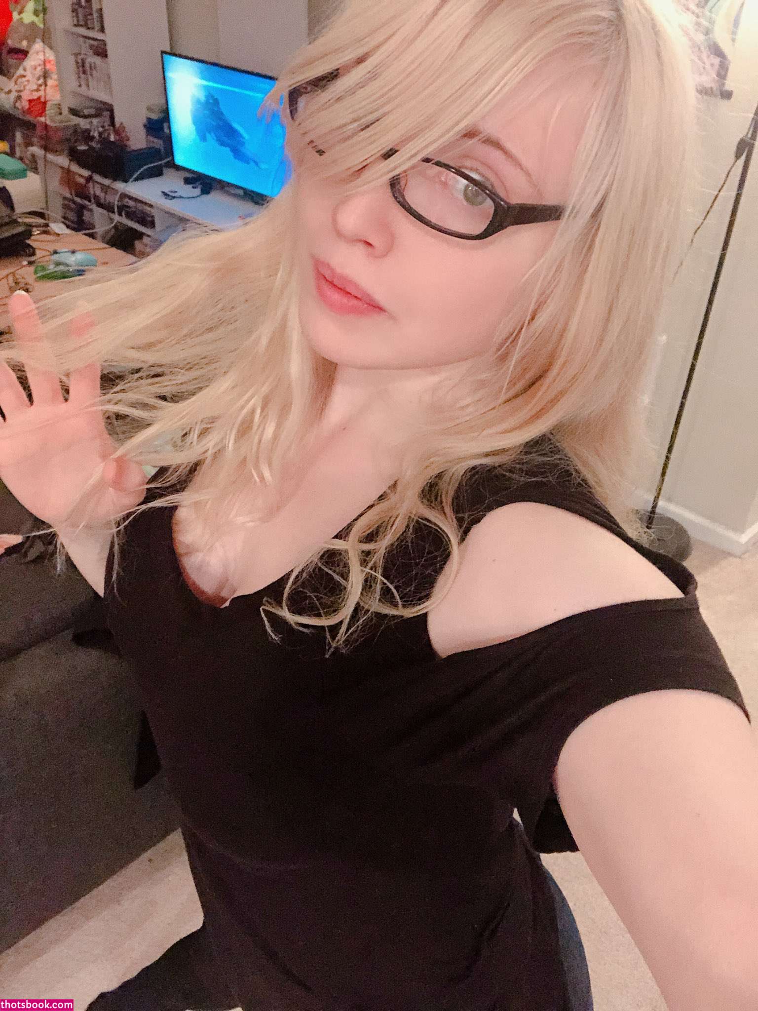 Sophicsheep Photo #24