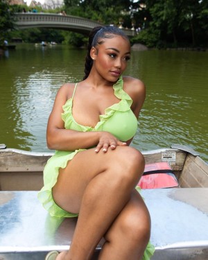 Taylor Banner Photo #5