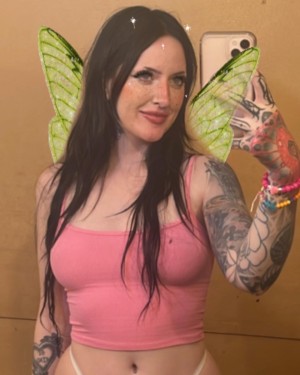 truckstopstripper Photo #5