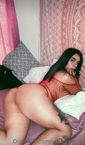 Ashley Estrada Photo #9