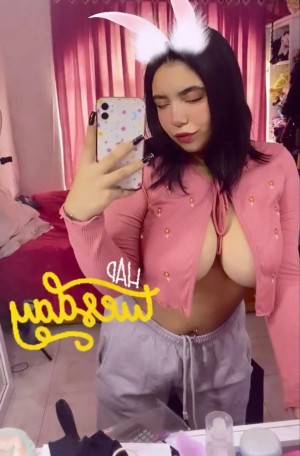 Ashley Estrada Photo #19