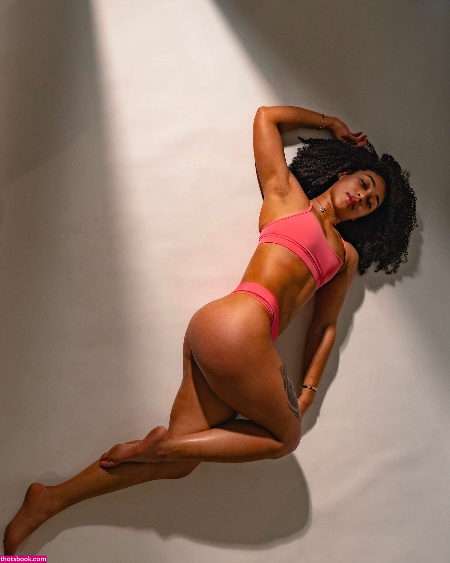 Ayri Renee Photo #11