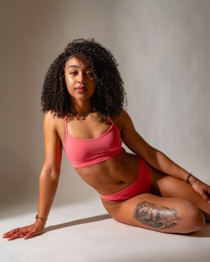 Ayri Renee Photo #15