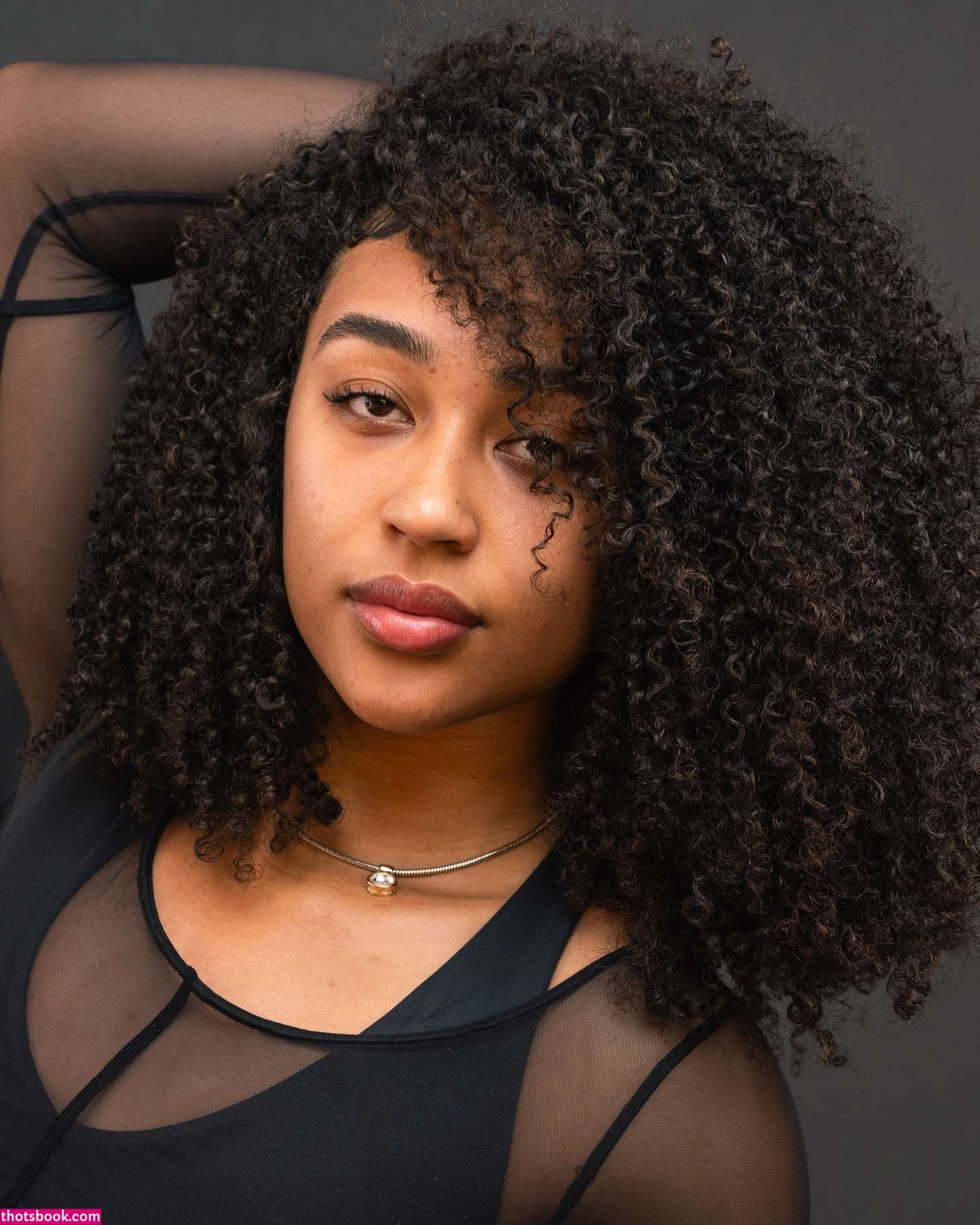 Ayri Renee Photo #23