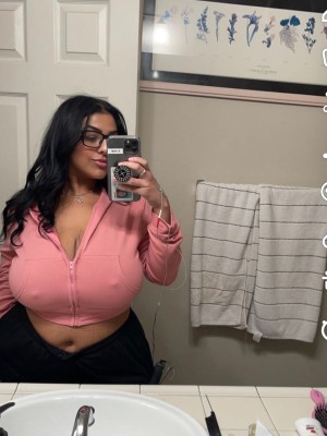 Charlotte Godoy Photo #13