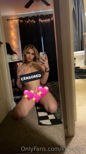 kaitlynnwxlfe Photo #1