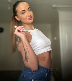 lithuanianprincess69 Photo #8