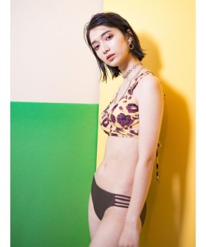 Mana Takase Photo #3