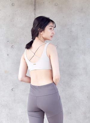 Mana Takase Photo #6