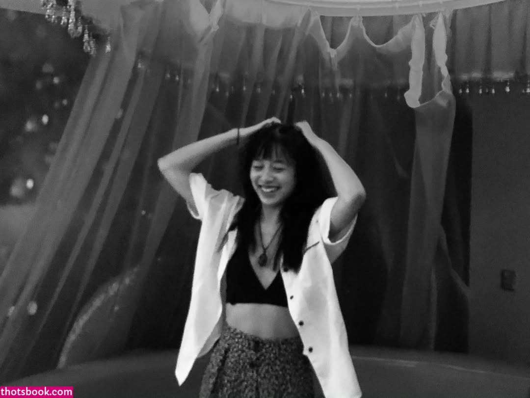 Mirrorcomb Photo #23