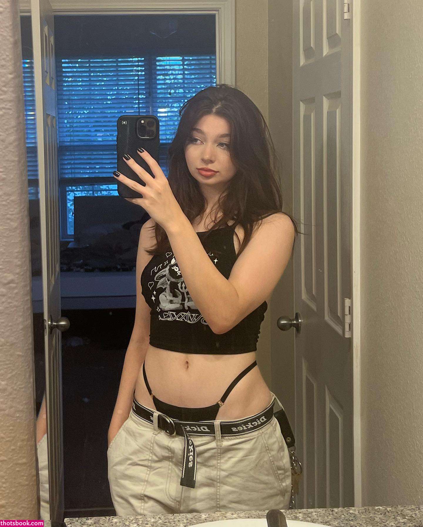 renhollister Photo #9