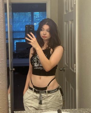 renhollister Photo #9