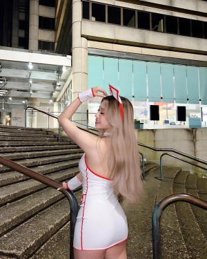 Anastasia Tong Photo #20