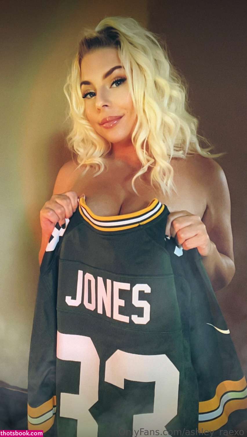 Ashley Raexo Photo #10