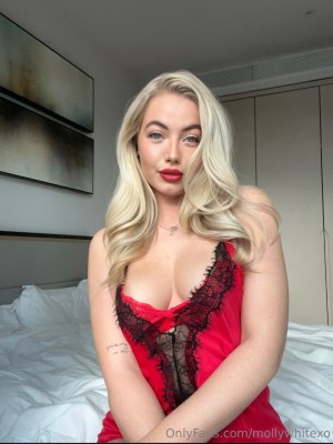 mollywhitexo Photo #18