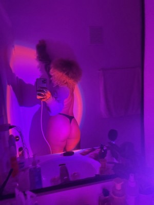 peachbananafart Photo #5