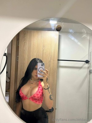 Sarah Montufar Photo #19