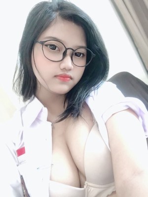 Acay Nabila Photo #32