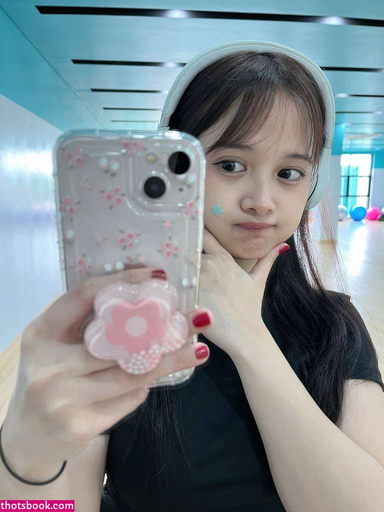 Fera Jelita Photo #4