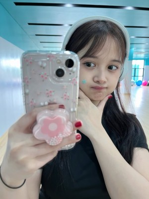 Fera Jelita Photo #4