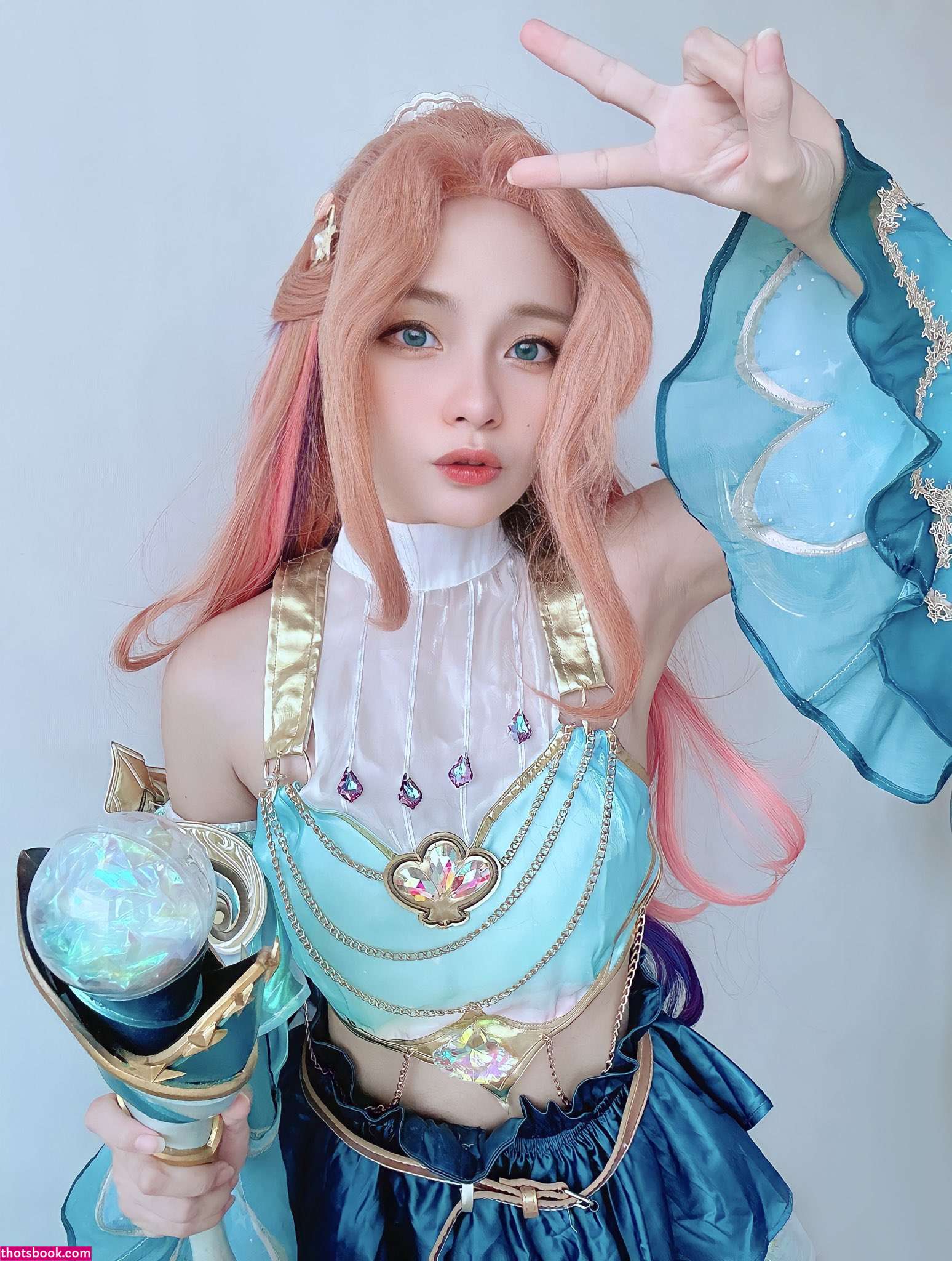 luckyeliee Photo #10